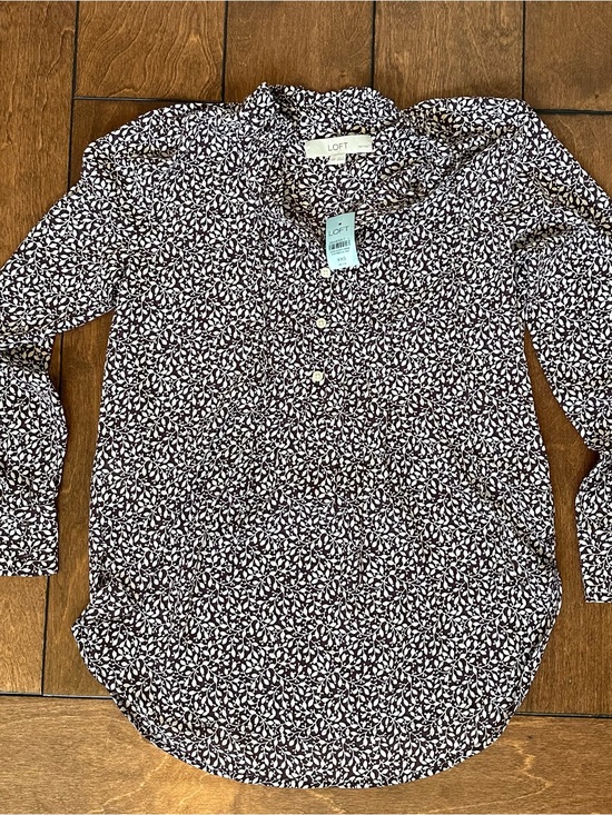 LOFT Other - LOFT Men’s Black & White Leaf-Print Button-Down Shirt